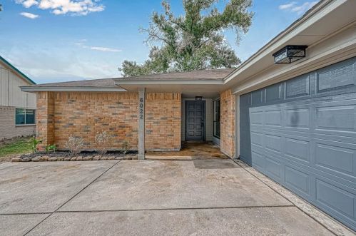 6022 Thom Rd, Humble TX 77346-2764 exterior