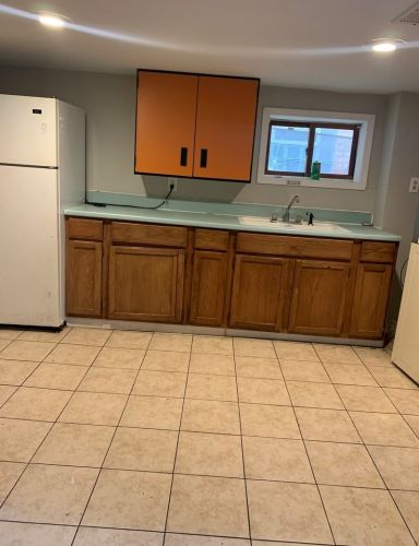 6423 Kostner Ave, Chicago IL 60652-3102 exterior