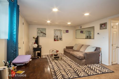 2325 Ohio St, Chicago, IL 60612-1277