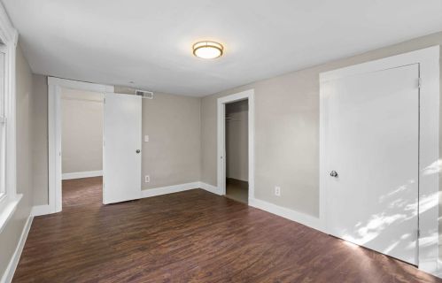 124 Thompson St, Poughkeepsie NY 12601-2621 exterior