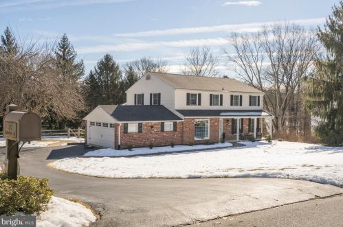 272 Steeplechase Dr, Media, PA 19063-1957