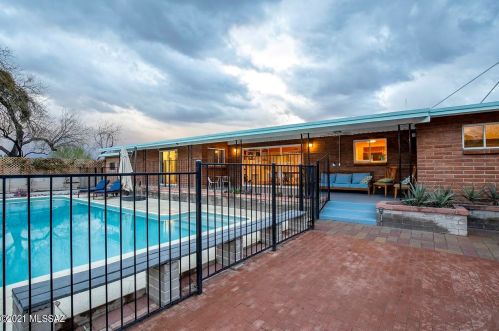 5713 8 St, Tucson AZ 85719-5308 exterior