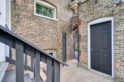 11362 Oakley Ave, Chicago IL 60636-3634 exterior