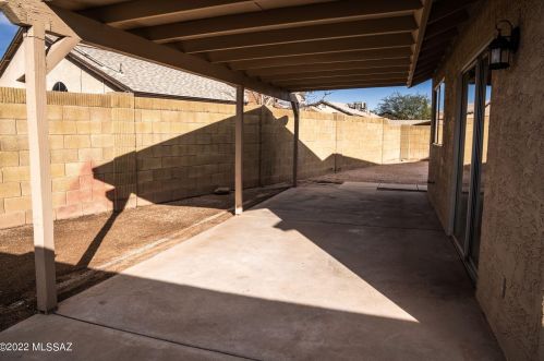 3086 Placita De Ln Roseta, Tucson AZ 85746-8368 exterior