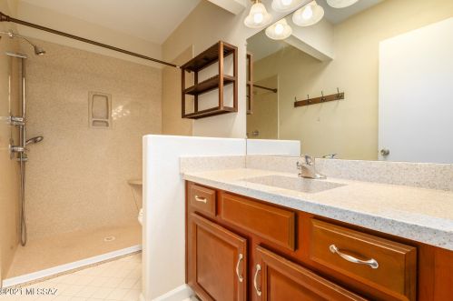 6370 Orange Tree Dr, Tucson AZ 85704-3955 exterior