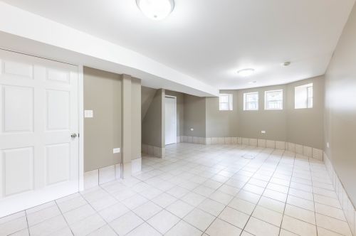 2941 Harrison St, Chicago IL 60612-3334 exterior