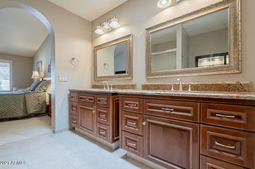 23905 Stoney Path Dr, Chandler AZ 85248-7638 exterior