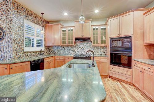 3300 Holland Clf Rd, Huntingtown MD 20639-9722 exterior