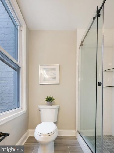 812 11 St, Washington DC 20002-3739 exterior