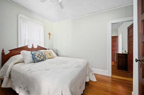 193 10 St, Providence RI 02906-2922 exterior