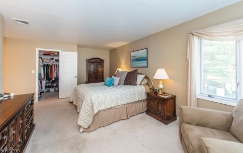 29 Cedarwood Ter, West Paterson NJ exterior