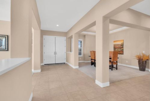 1403 Souza Dr, Folsom CA 95762-7559 exterior