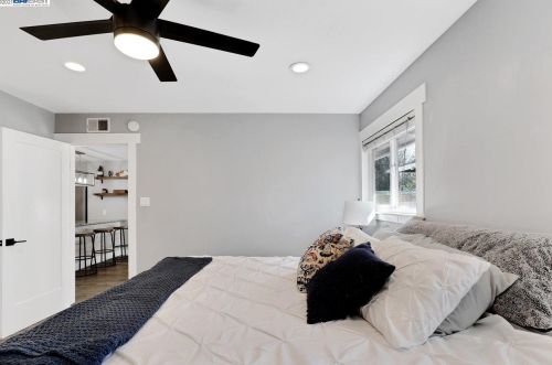 1220 Sherlock Way, Concord CA 94521-3443 exterior