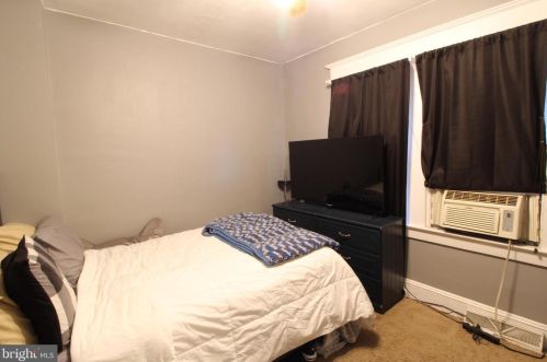 102 Reed Ave, Trenton NJ 08610-6306 exterior