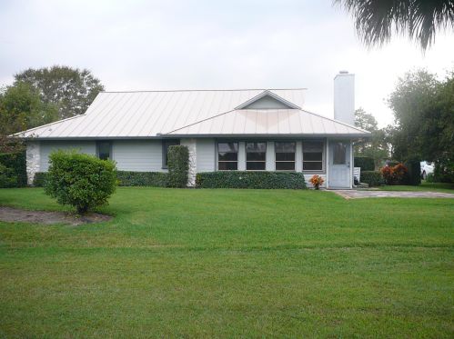 4336 Gator Trce Cir, Fort Pierce FL 34982-6803 exterior