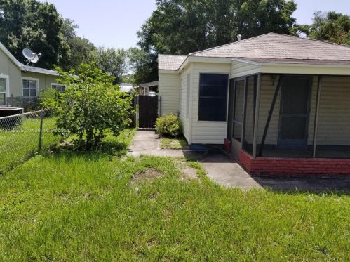 308 24th St, Fort Pierce, FL 34950-3740