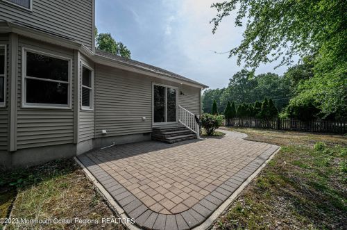 86 Serpentine Dr, Berkeley Township NJ  08721-3051 exterior