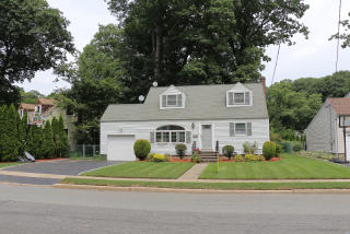 130 Byrne St, Hackensack NJ  07601-1553 exterior