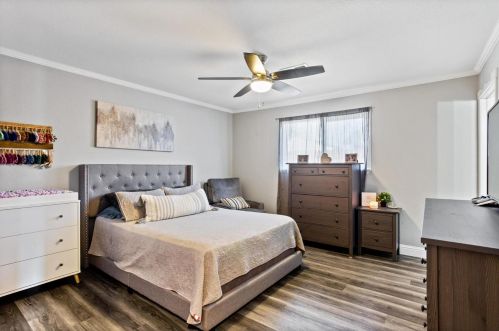 431 Lewis St, Turlock CA  95380-5828 exterior