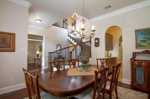 7203 Abrams Pl Ct, Dallas TX 75231 exterior