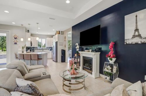 510 16 St, Naples FL 34117-9420 exterior