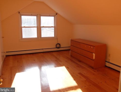 239 Mather Ave, Princeton NJ 08540-6440 exterior