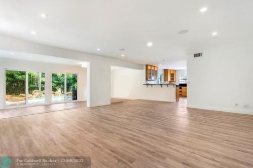 1000 19th St, Boca Raton FL  33486-6830 exterior