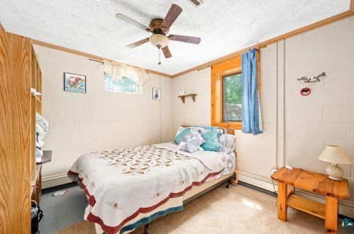 5866 Old Miller Trunk Hwy, Duluth MN 55811-1230 exterior