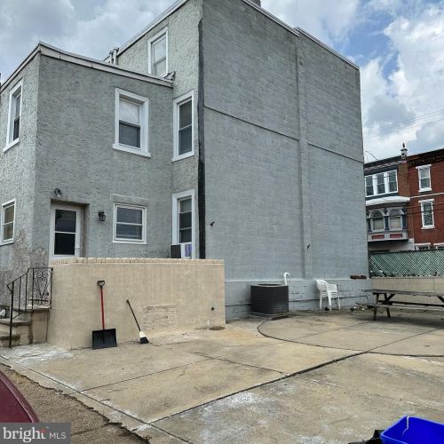 2531 Cedar St, Philadelphia PA 19134-4318 exterior