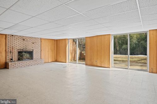 379 Prospect Ave, Princeton NJ 08540-4077 exterior