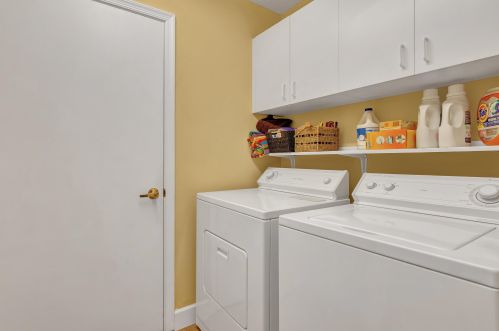 499 Casanova Cir, Fort Pierce FL  34986-1713 exterior