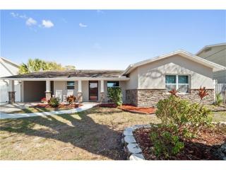 4917 Bay Crest Dr, Tampa, FL 33615-4435