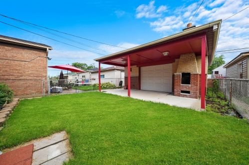 9623 Parnell Ave, Chicago IL 60628-7453 exterior