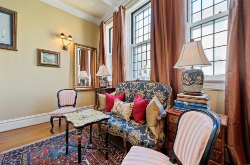 36 Portland Pl, Saint Louis MO 63108-1242 exterior