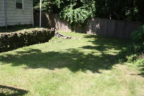 526 Simpson Pl, Peekskill NY 10566-4522 exterior