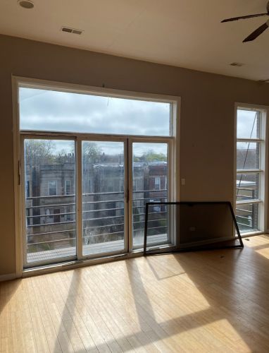 7242 Ridgeland Ave, Chicago, IL 60649-2809