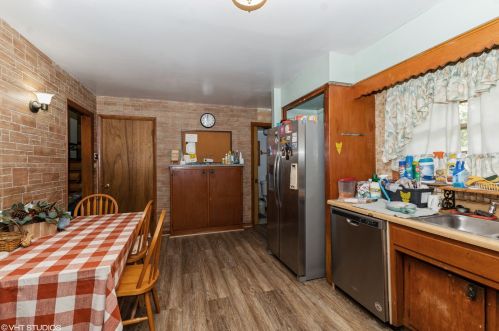 12256 Harvard Ave, Chicago IL 60628-6509 exterior