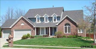 16646 Jackson St, Omaha, NE 68118-2734