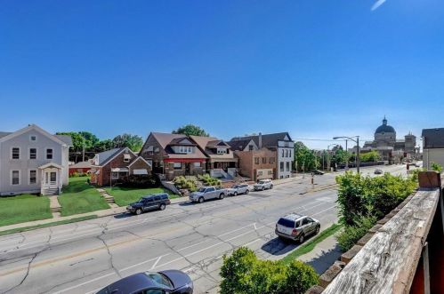 316 Lincoln Ave, Milwaukee WI  53207-1569 exterior