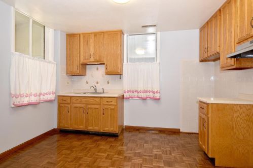 1910 Erie St, Chicago IL 60612-1318 exterior