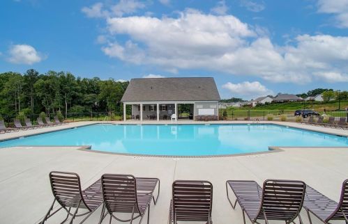 4310 Clubside Dr, Gainesville GA 30504 exterior