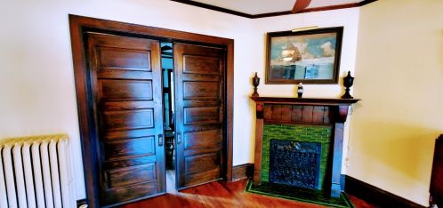 2727 Prospect Ave, Milwaukee WI 53211-3769 exterior