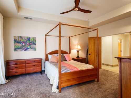 26506 11th Ave, Phoenix AZ  85085-1894 exterior