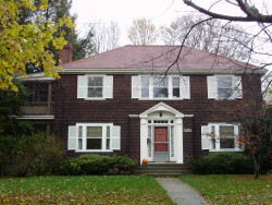 535 Ward St, Newton MA  02459-1109 exterior