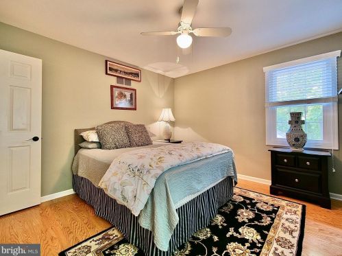 12 Michele Dr, Media PA 19063-1029 exterior