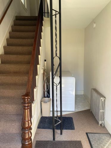 97 4 St, Dover NH 03820-2985 exterior