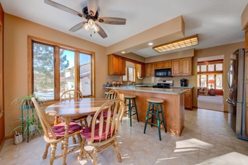 4561 Clf Rdg Ct, Saint Paul MN 55123-1811 exterior