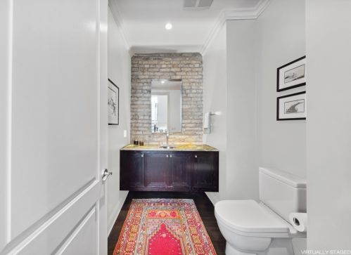 3524 Oakley Ave, Chicago IL 60609-1062 exterior