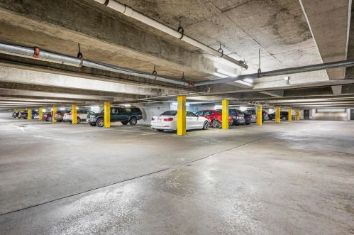 311 Hancock St, Madison WI 53703-3905 exterior