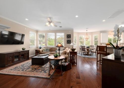 11608 Emerald Fls Dr, Austin TX 78738-5327 exterior